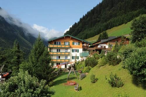 Rosenhof Hotel Mittelberg