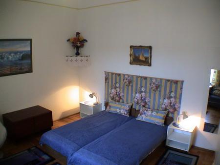 Garibaldi Guesthouse Hostel