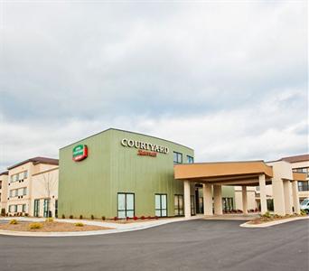 Courtyard by Marriott Charlotte Airport