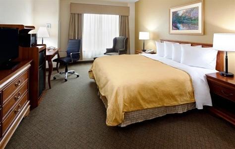 Country Inn & Suites Newark Airport