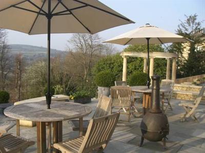 Tasburgh House Bed & Breakfast Bath