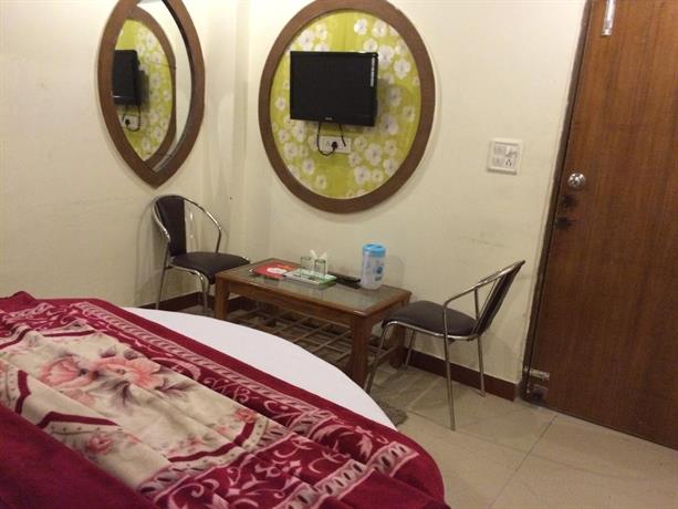 Hotel Crown Haridwar