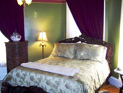 Grand Avenue Bed and Breakfast