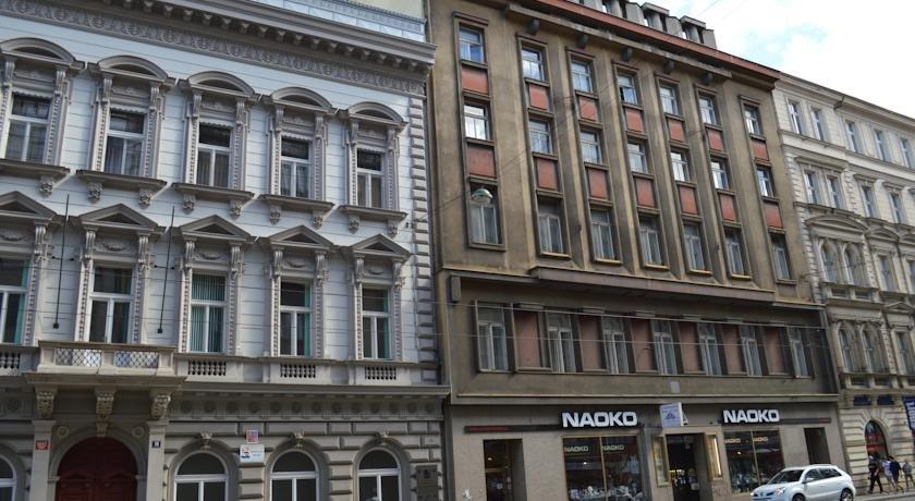 Platan Pension Prague