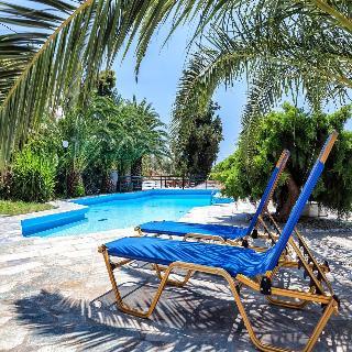 Stafylos Suites Boutique Hotel