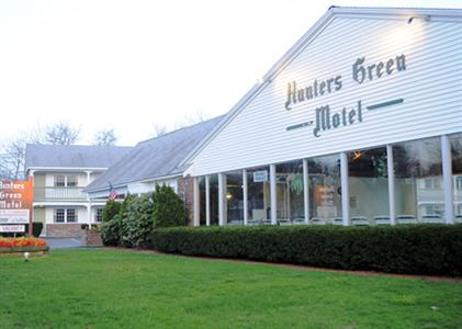 Hunters Green Motel