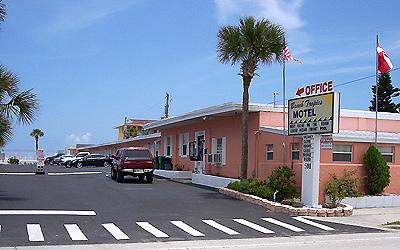 Beach Tropics Motel