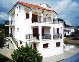 Eva Studios and Apartments