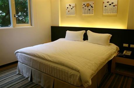 Haifu Hotel and Suites