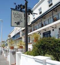 Sandgate Hotel & Lounge