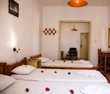 Sakis Rooms & Apartments Naoussa