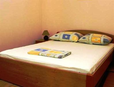 Radovcic Apartments and Rooms