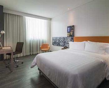 Hampton by Hilton Cali