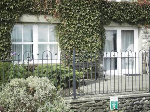 Howgills House West