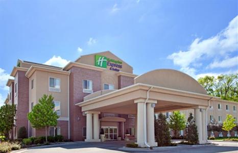 Holiday Inn Express Suites Independence