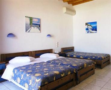Pelagos Studios Platys Gialos