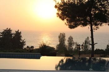 Knossos Villa