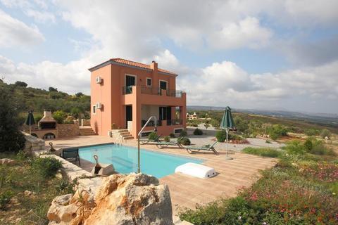 Raymundo Villa Crete