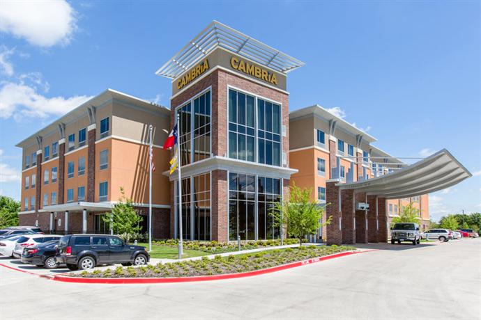 Cambria hotel & suites Plano - Frisco