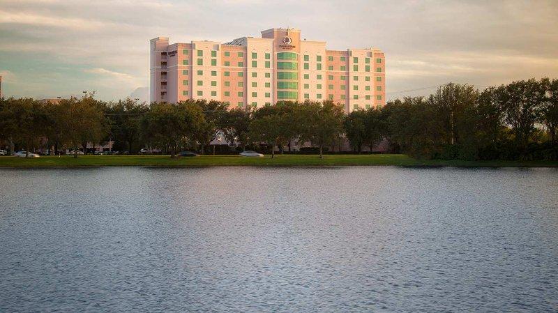 DoubleTree by Hilton Hotel Sunrise - Sawgrass Mills