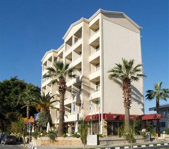 Estella Hotel Apartments