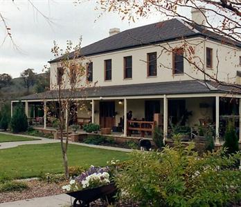 Ginninderry Homestead Bed & Breakfast Canberra