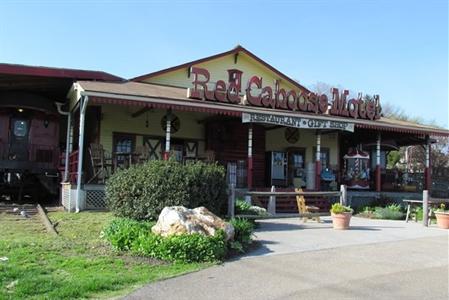 Red Caboose Motel, Restaurant & Gift Shop