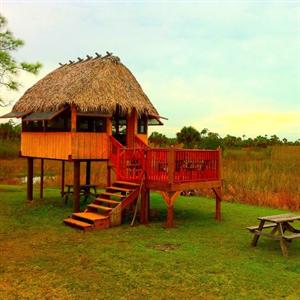 Everglades Chickee Cottages - Ochopee