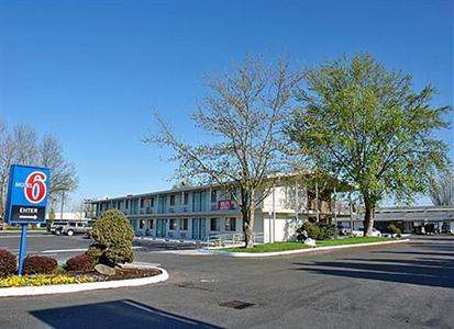 Motel 6 Tacoma Fife