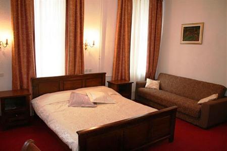 Guesthouse Maksimilian