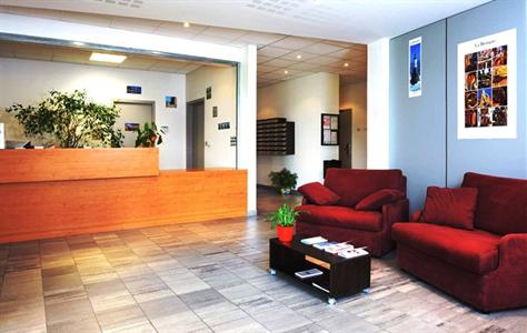 Sejours & Affaires Longs Champs Aparthotel Rennes