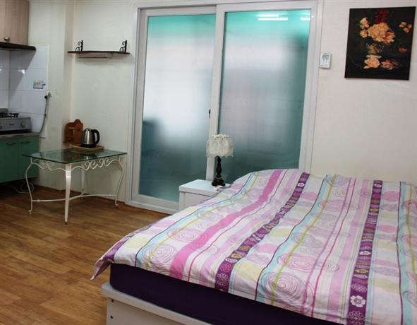 Goldenpond Guesthouse