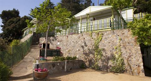 Camping Bungalows El Far Calella