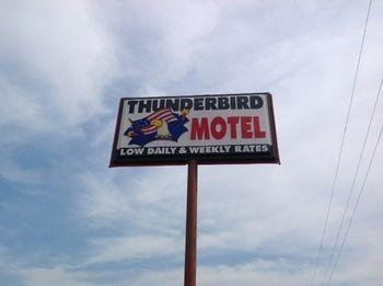 Thunderbird Motel Atoka