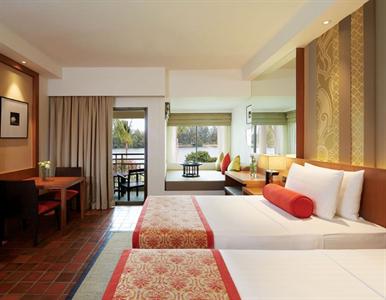 Outrigger Phuket Beach Resort