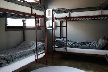 Eid Muslim Friendly Guesthouse - Hostel