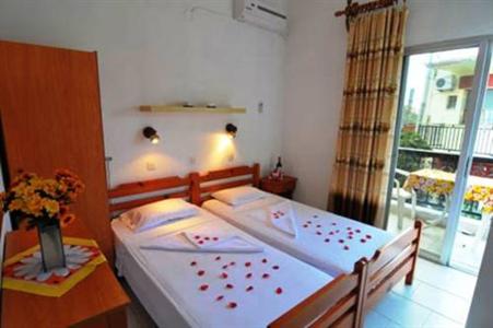 Tsipouridis Rooms