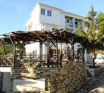 Karavos Hotel Portaria