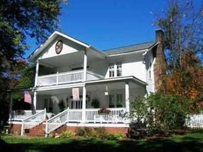 Buffalo Tavern Bed and Breakfast