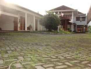 Plemburan Guest House