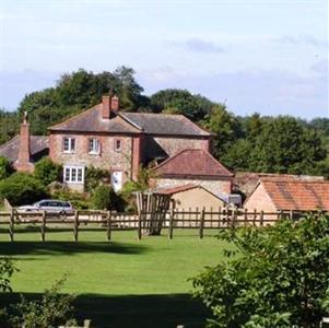 Blounts Court Farm