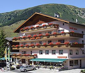 Hotel Mira