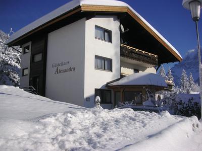 Alexandra Pension