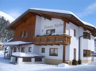 Haus Alpin Apartments