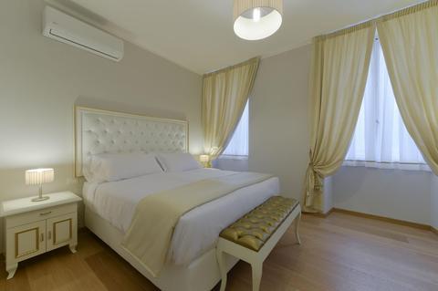 Gravina Suite Frattina