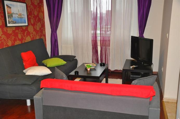 Luxury Apartment for 6 persons in Halkali
