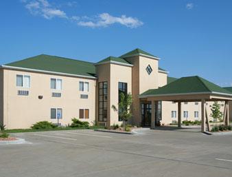 Howard Johnson Inn & Suites Chamberlain Oacoma South Dakota