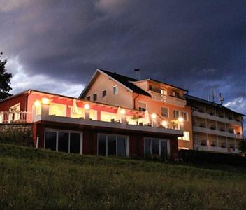 Hotel Pension Melcher Villach