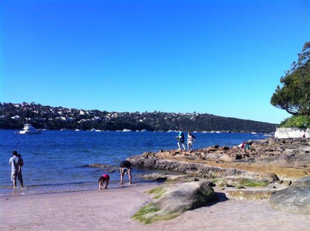 Homestay in Mosman near Parriwi Head Light