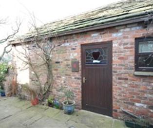 Strawberry Duck Cottage Macclesfield